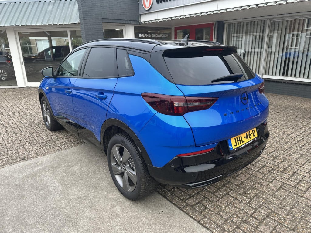 Opel Grandland 1.2 turbo gs line