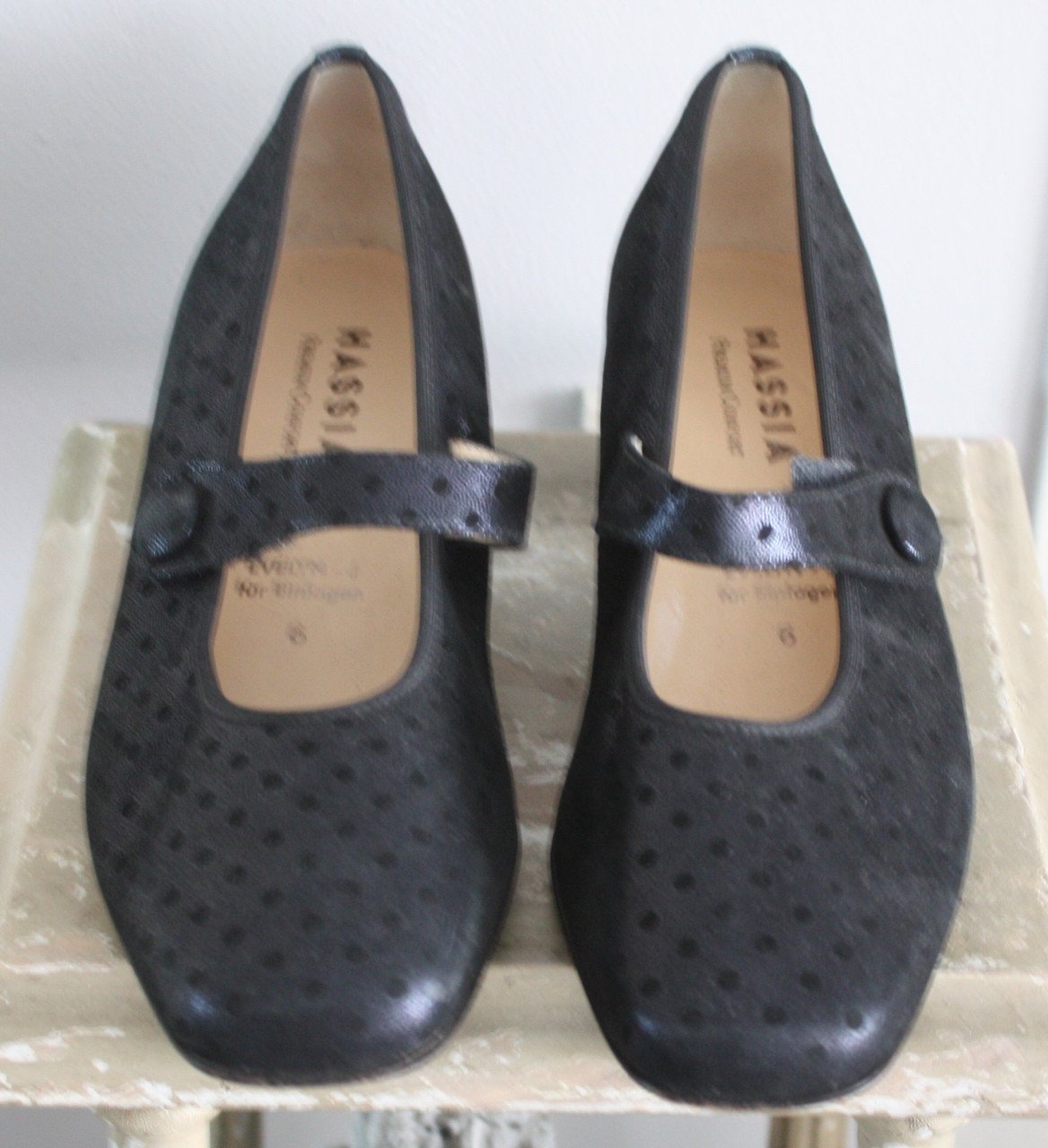 Zwarte pumps met zwarte stip maat 6 J