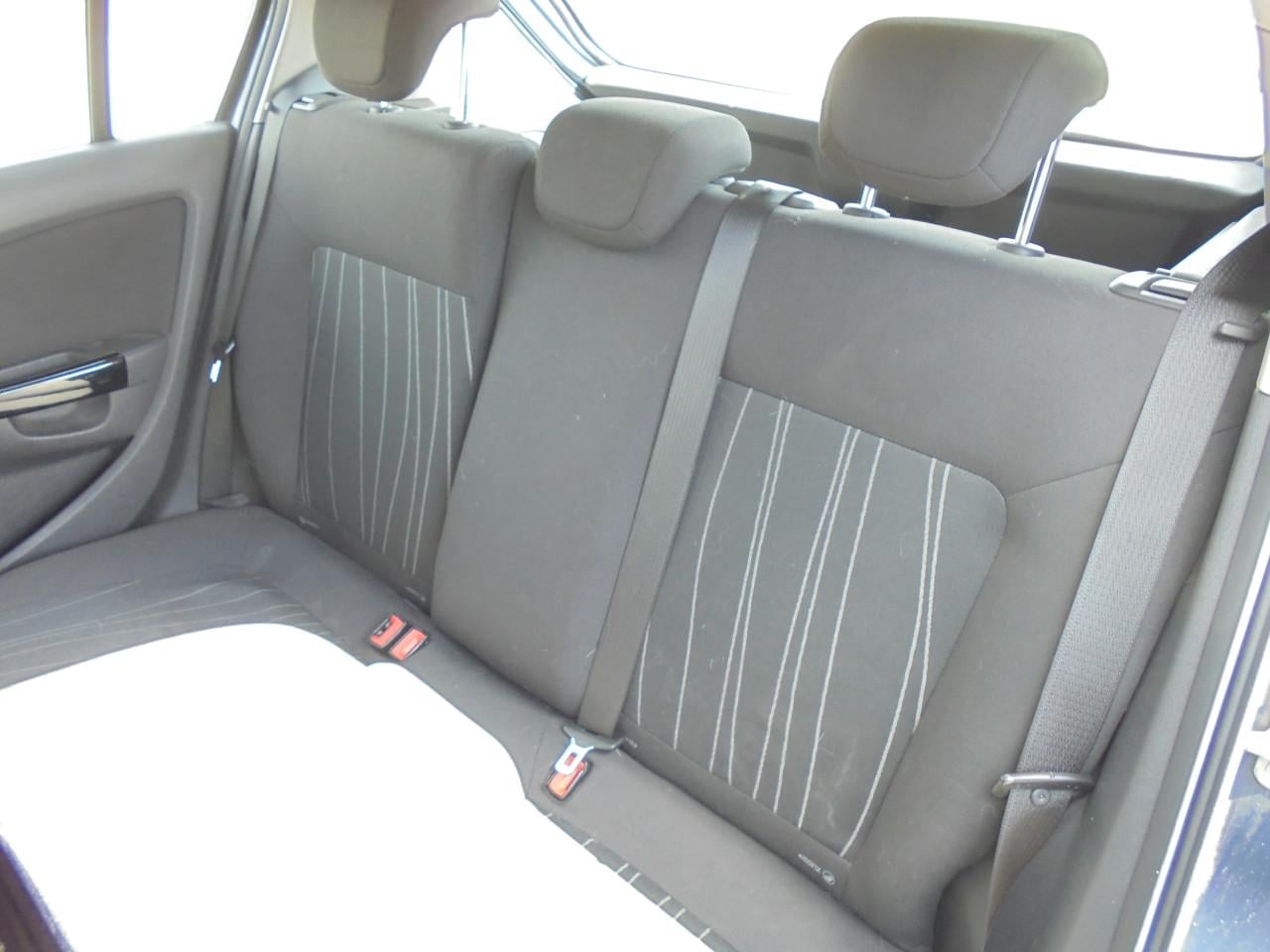 Corsa 1.2-16V bouwjaar 2008 met N.A.P de Apk is tot December 2026 € 895