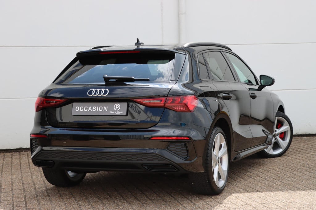 Audi A3 sportback 45 tfsi e s edition competition 245pk s-tronic