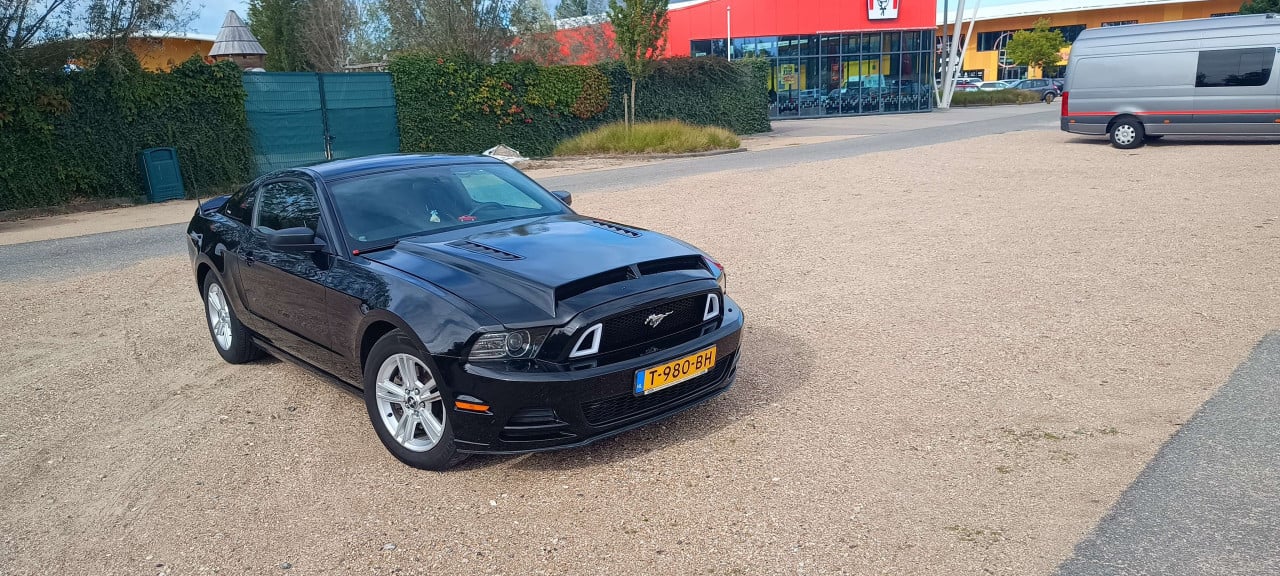 Ford mustang 2013 v6