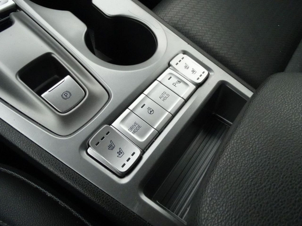 Hyundai Kona ev premium 64 kwh led | stoelkoeling | hud
