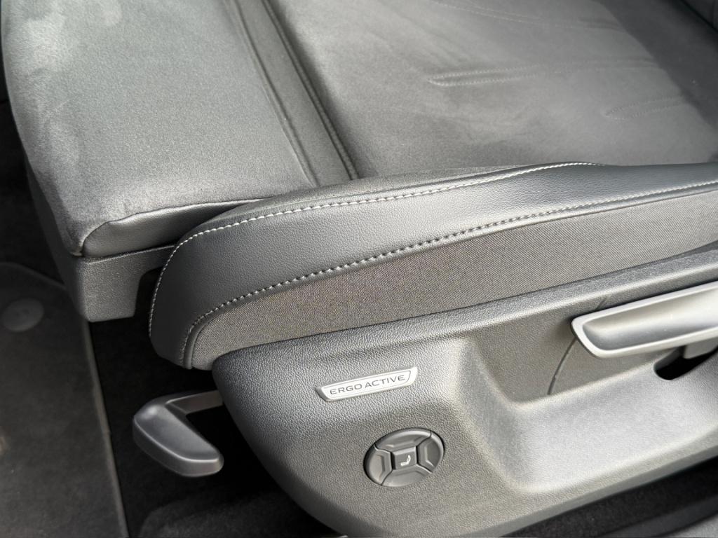 Volkswagen Tiguan 1.5 ehybrid elegance 204pk | trekhaak | 360 camera | dode