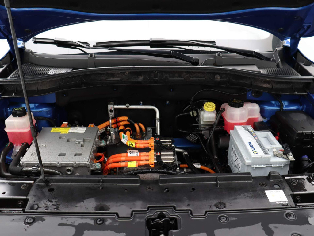 MG Zs-ev mg luxury 45 kwh mg zs ev luxury 45 kwh | leder | navi | panoramad