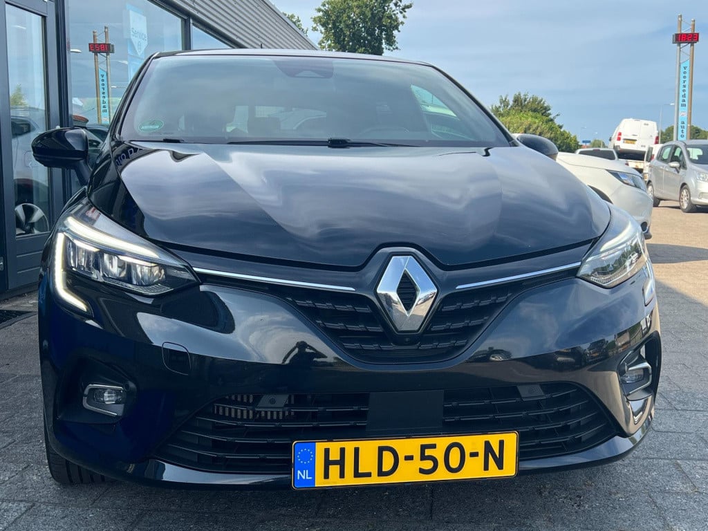 Renault Clio 1.3 tce full options