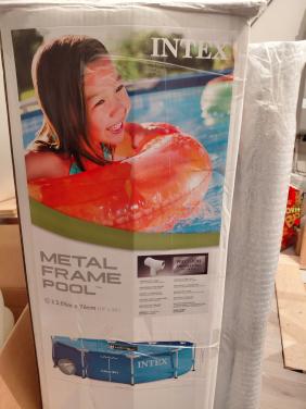 Intex opzetbad (GERESERVEERD)