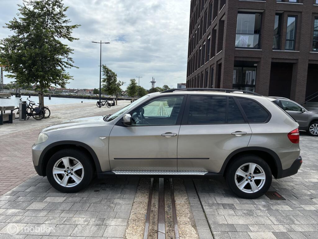 BMW X5 xDrive30d High Executive km257.412 Nap Pano BJ2007