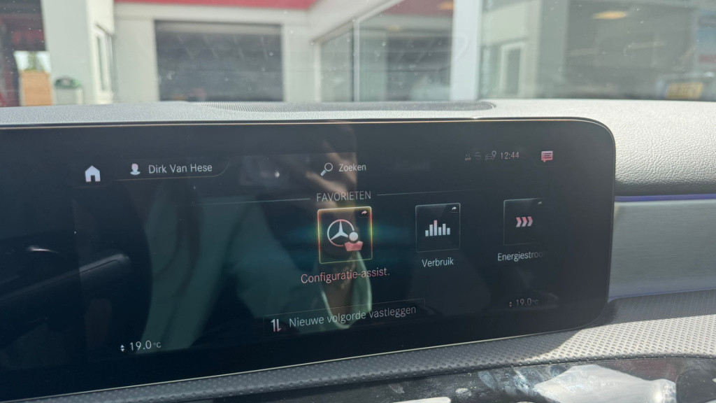 Mercedes-Benz A-Klasse 250 e business solution amg limited
