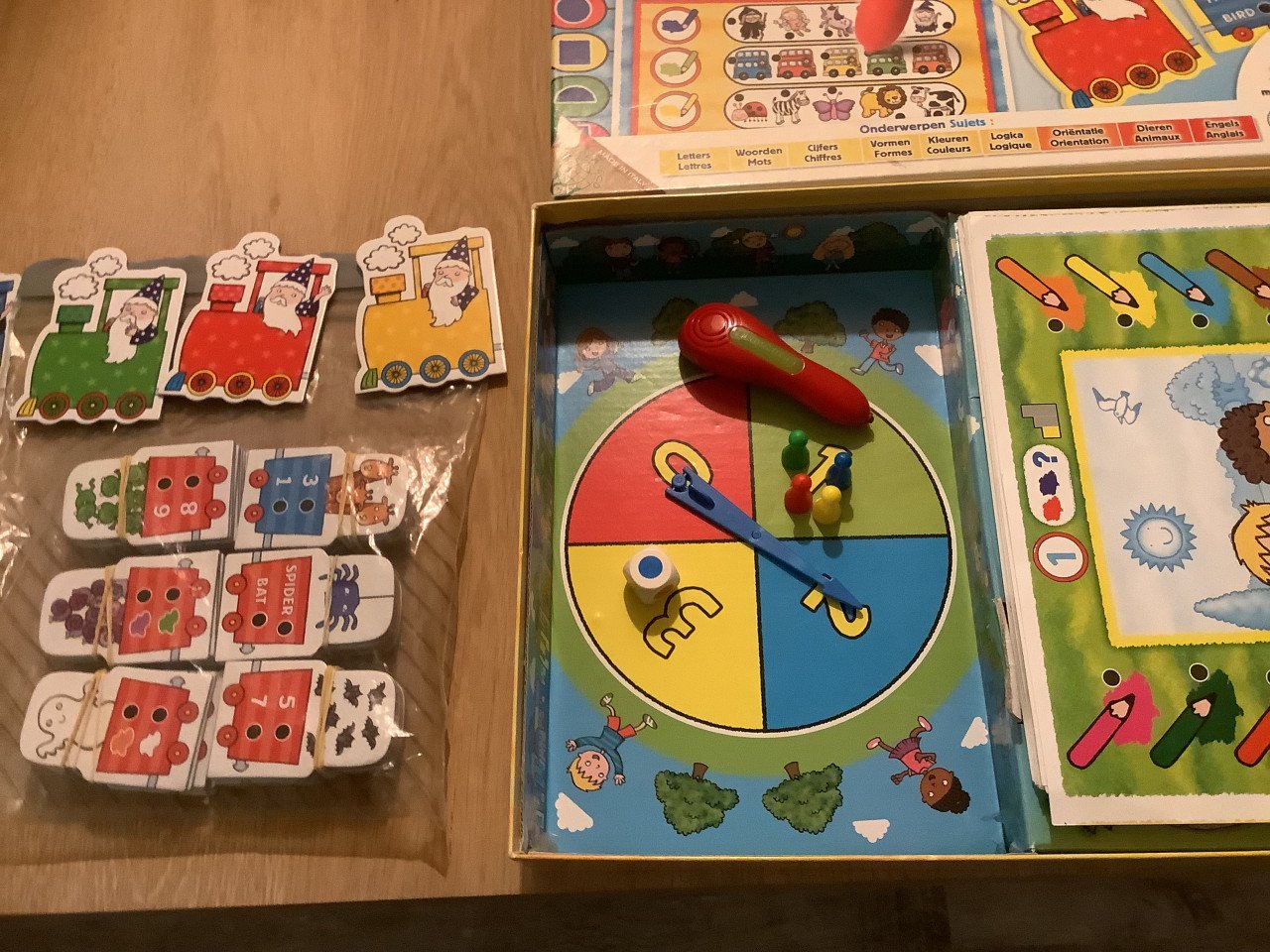 Clementoni, De Pratende Pen - 70 Activiteiten - T.E.A.B.