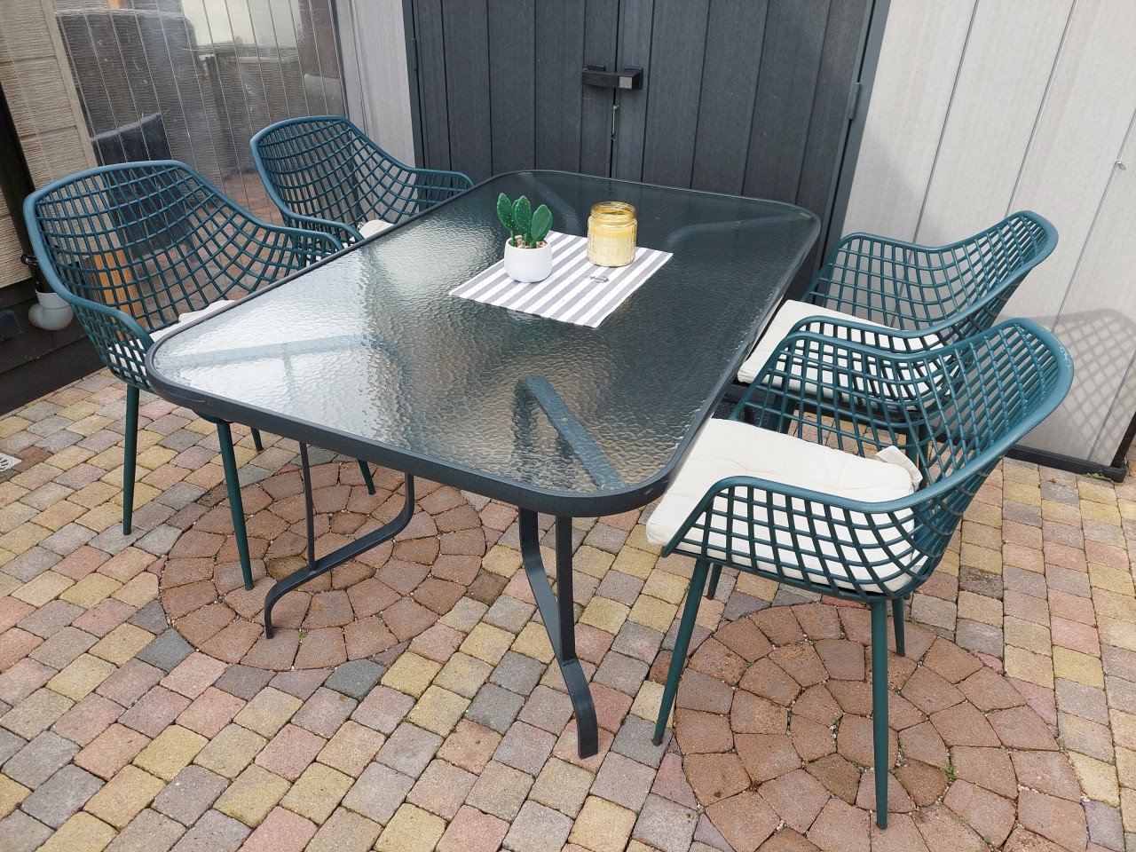 Tuintafel met glazen blad
