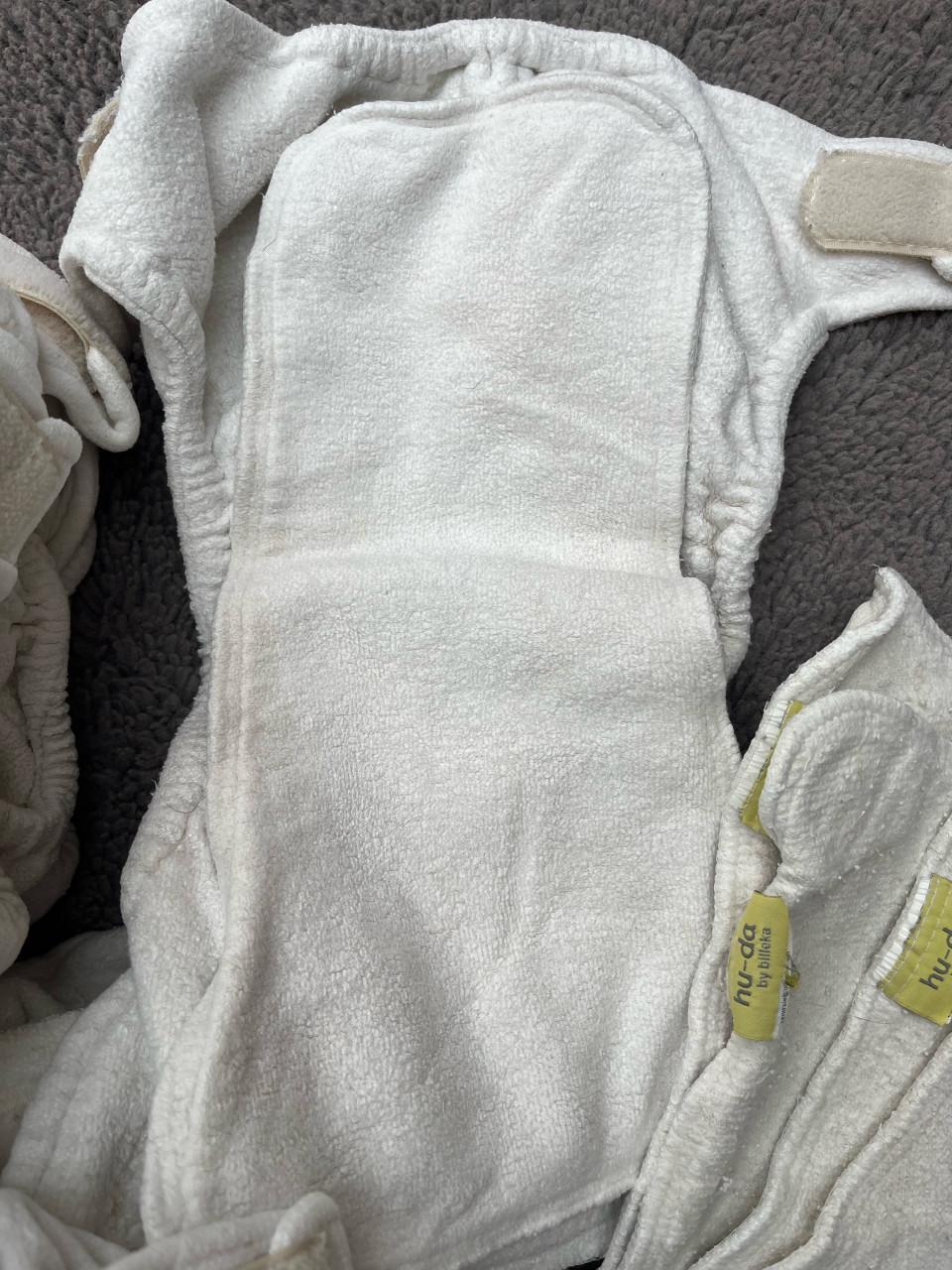 16x Hu-Da wasbare luiers + 4 hennep inleggers