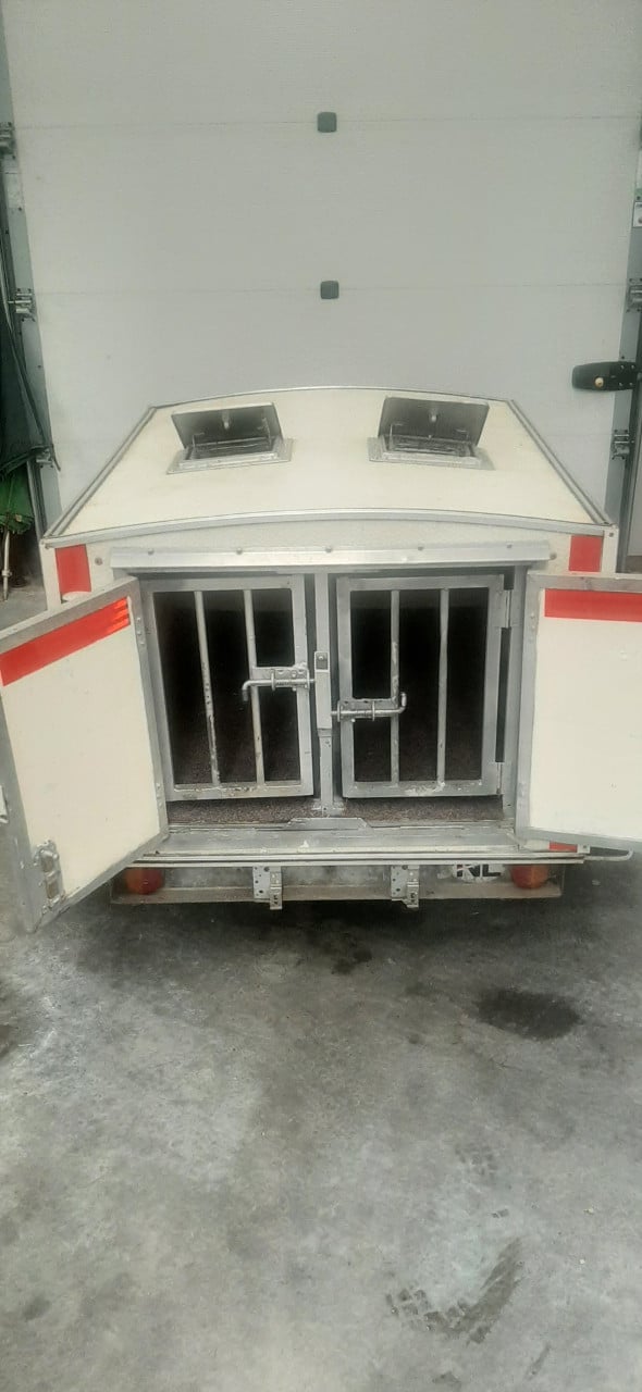 Hondenkar 2 vaks