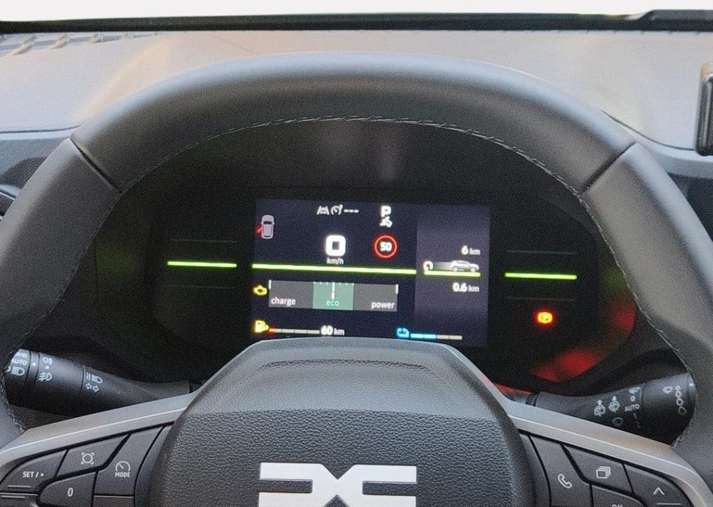 Dacia Duster 1.6 hybrid 140 journey