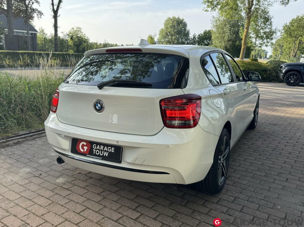BMW 1 Serie 118i business+ sport xenon, afn. trekh. nl. auto
