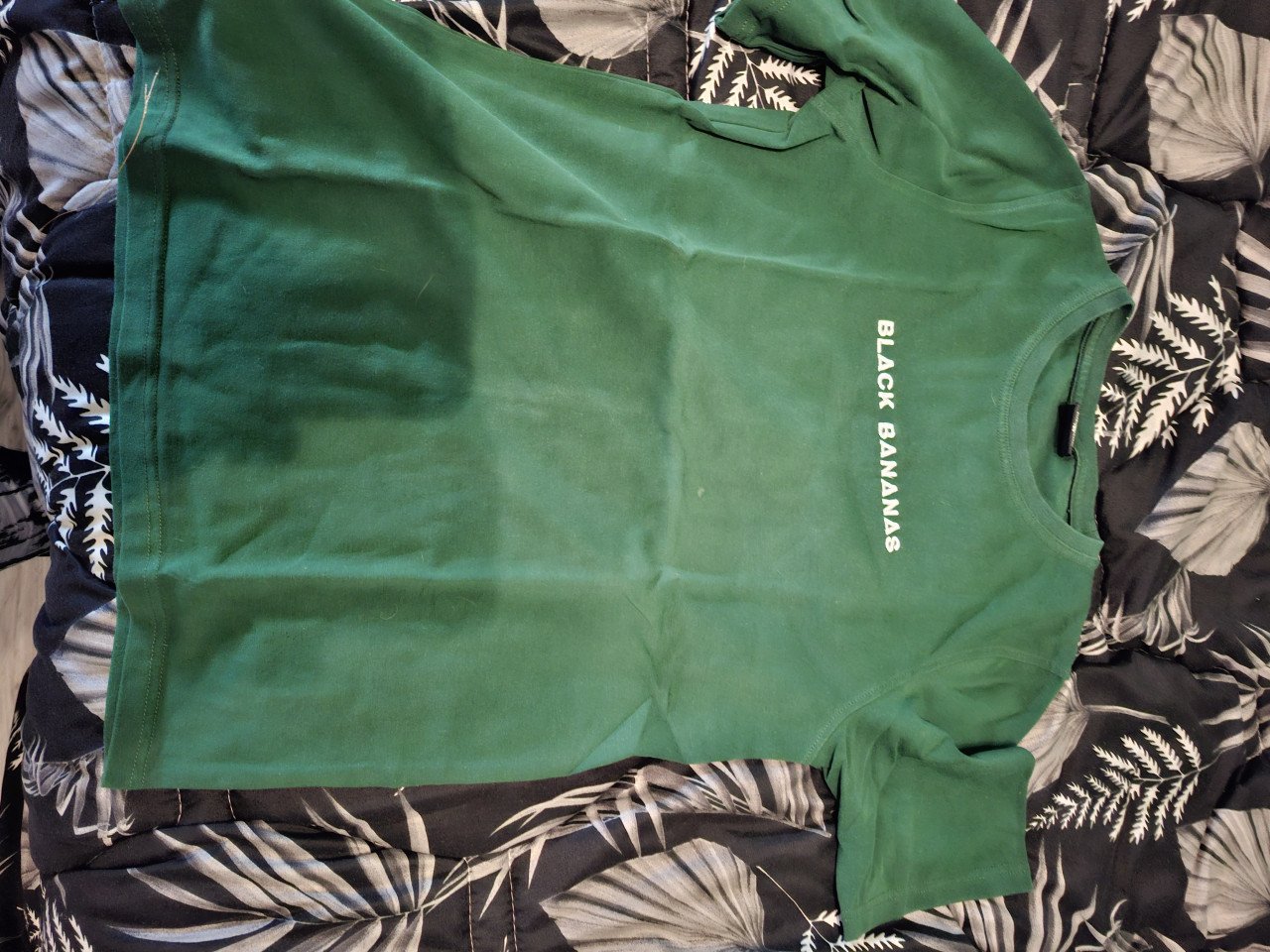 Black bananas 4 tshirts