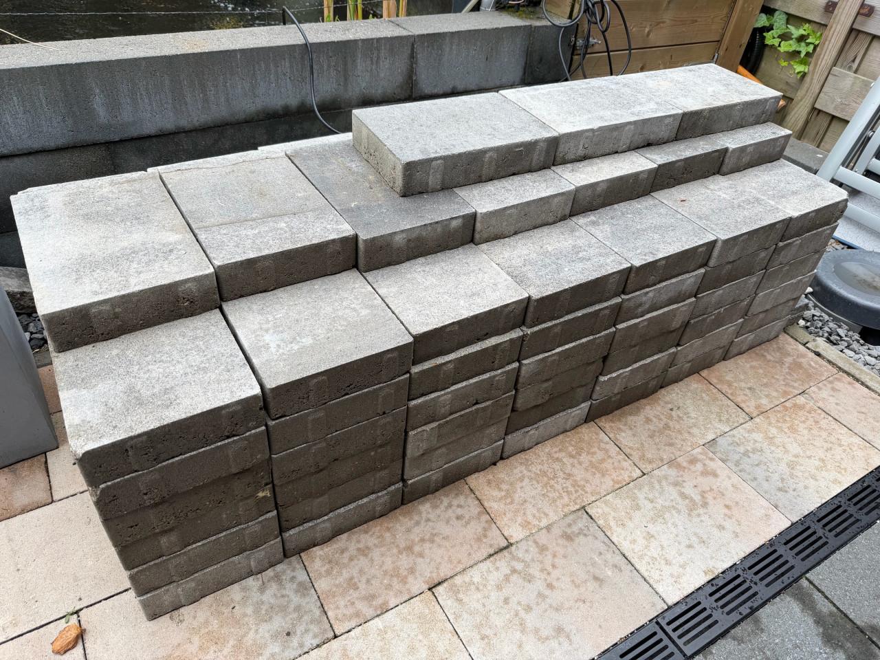 Cobblestones Castle