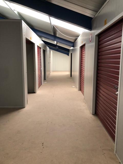 Te huur aangeboden (mini)opslagruimtes voor bedrijven en particulier