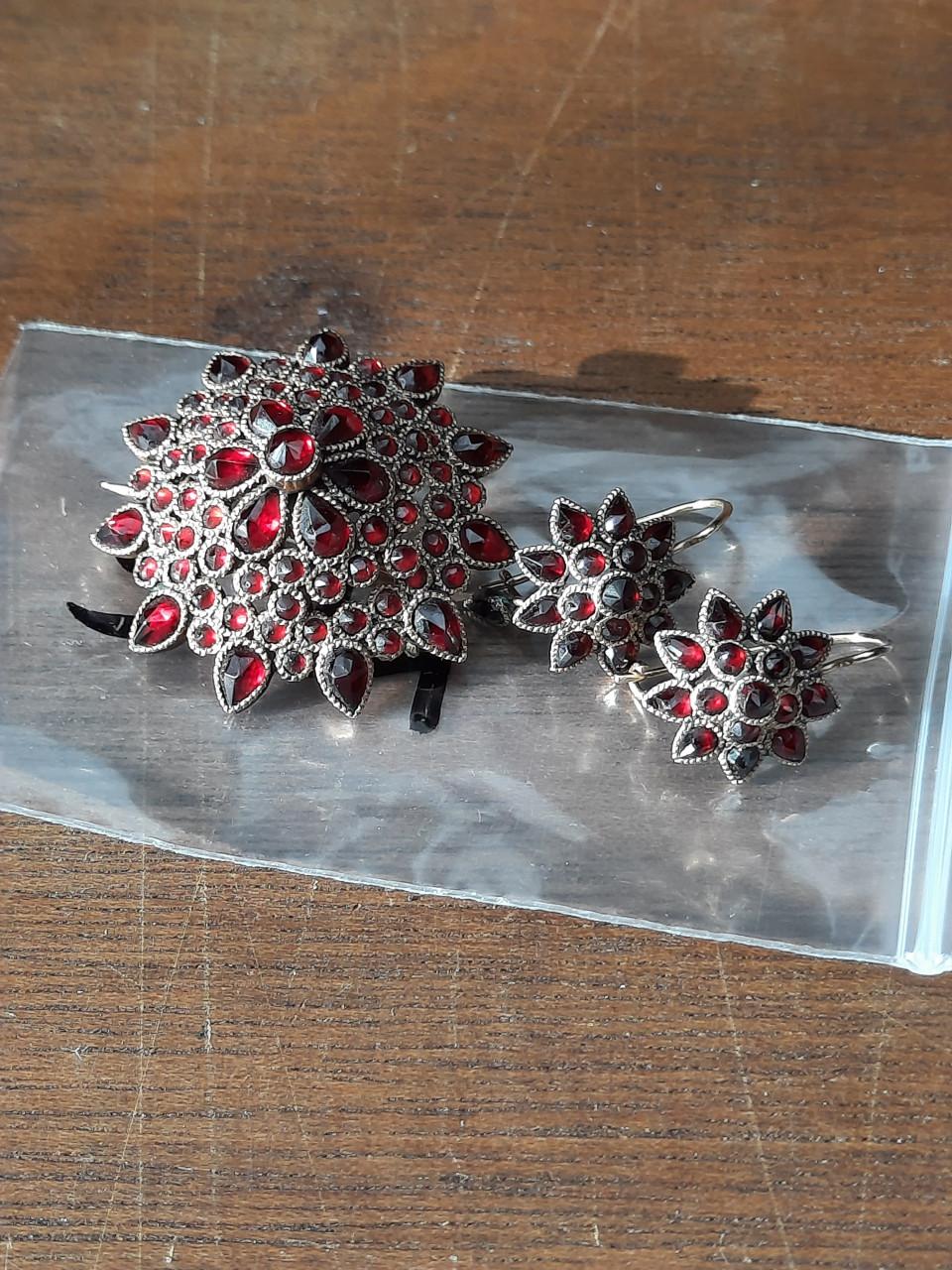 Oude / Klederdracht sieraden.