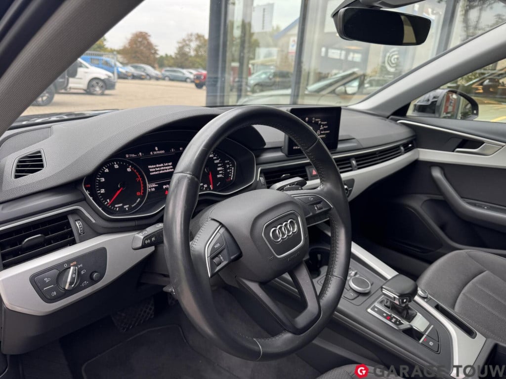 Audi A4 limousine 35 tfsi design pro line