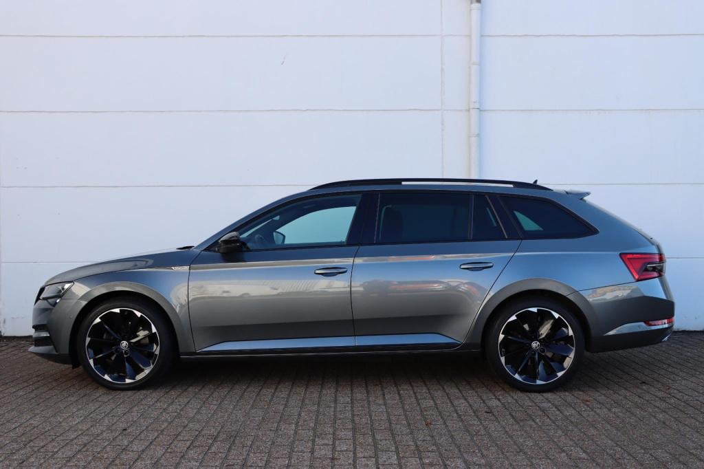Skoda Superb combi 1.4 tsi iv sportline 218pk dsg6
