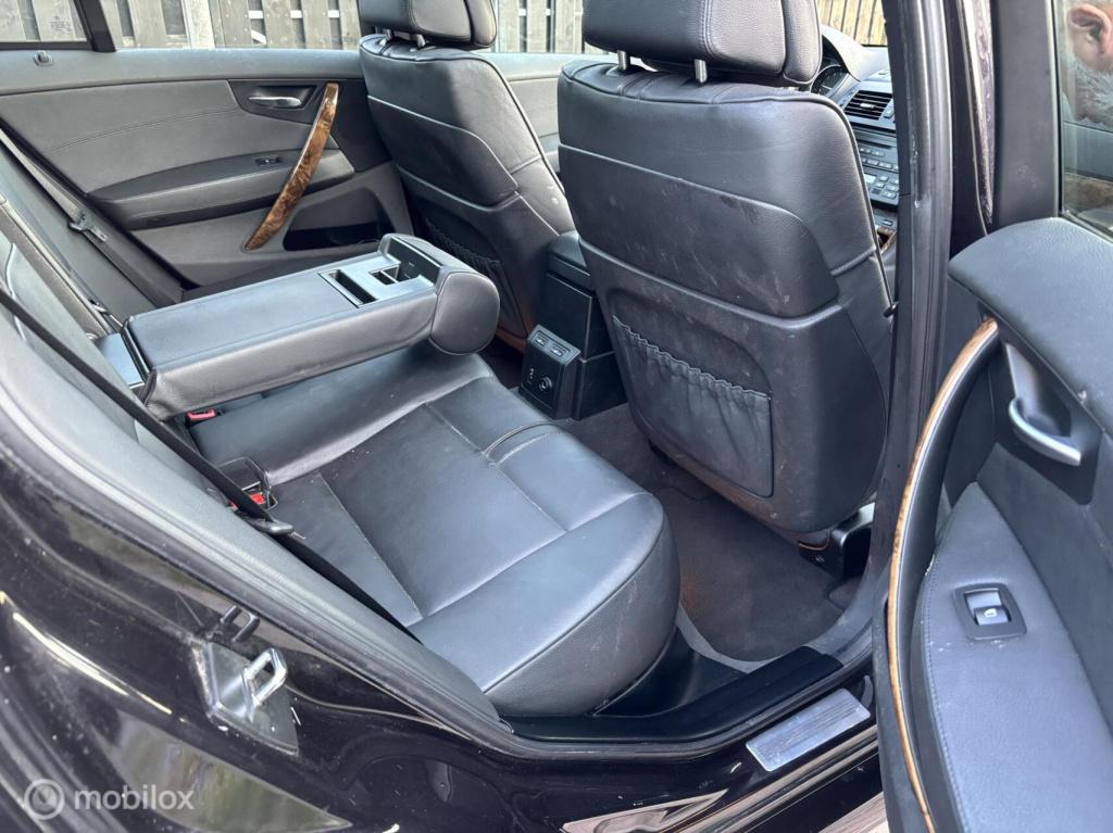 BMW X3 xdrive25i high executive