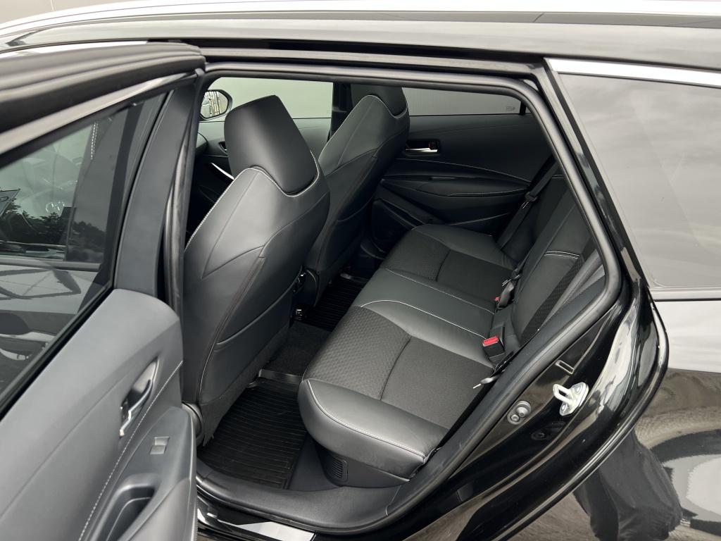 Toyota Corolla Touring Sports hybrid 180 executive| schuif kanteldak| jbl a