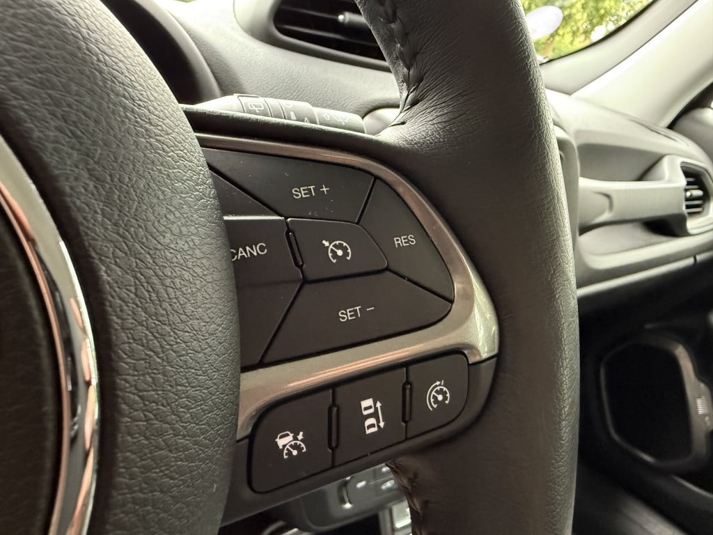 Jeep Renegade 1.0t limited // stoel en stuurverwarming // carplay //
