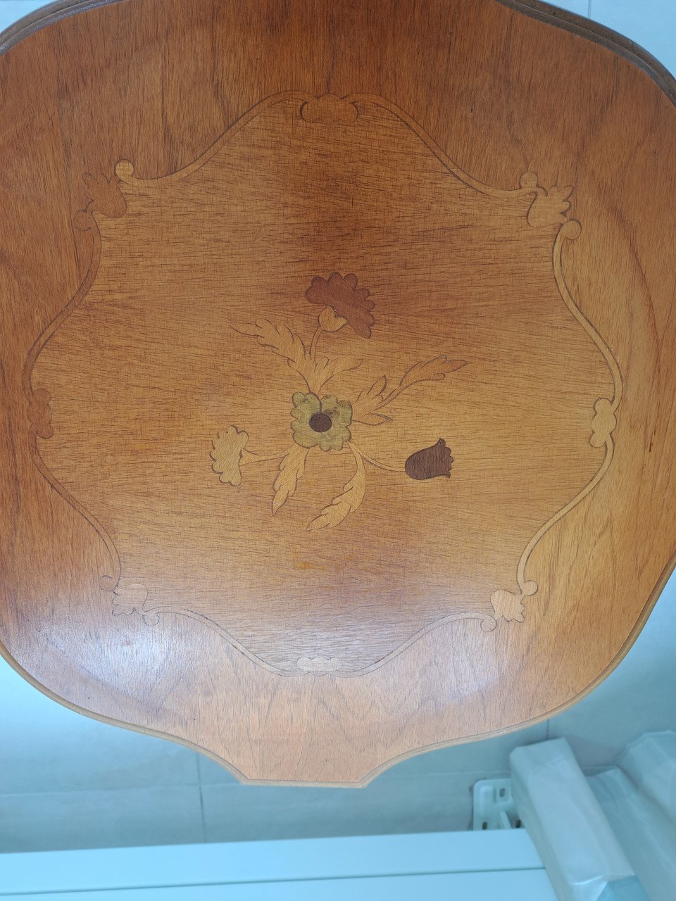 Bijzettafel