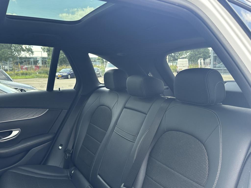 Mercedes-Benz Glc 250 4matic prestige l panoramadak l elektrische trekhaak 