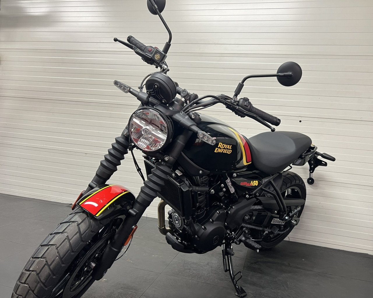 Nieuw de Royal Enfield Guerrilla 450! Nu op voorraad!