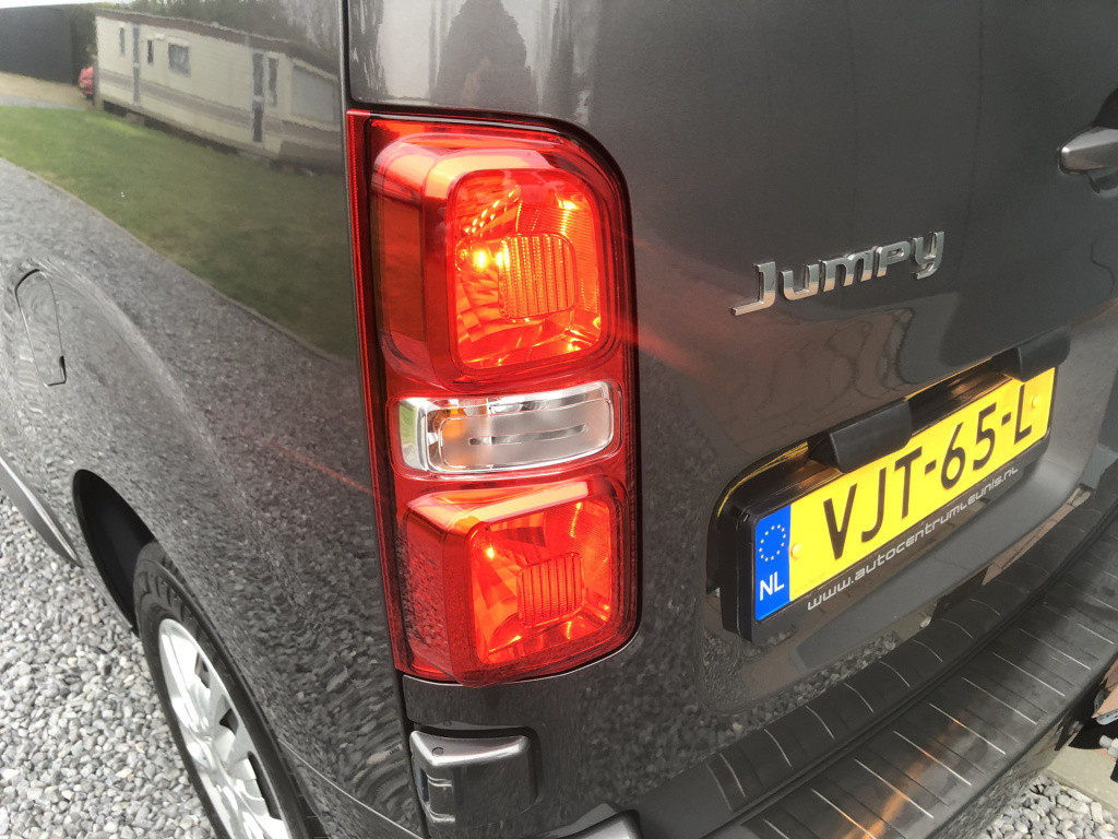 Citroen Jumpy 2.0 bluehdi 120 m driver bestelauto l2h1