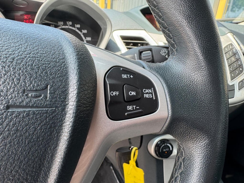 Ford Fiesta 1.25 titanium