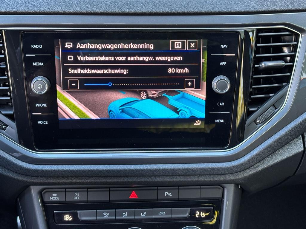 Volkswagen T-roc 1.5 tsi 150pk 7-dsg sport business r trekhaak-dode hoek-na