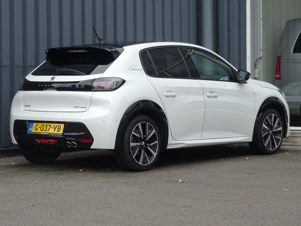 Peugeot 208 1.2 puretech gt-line automaat | pano | stoelverwarming