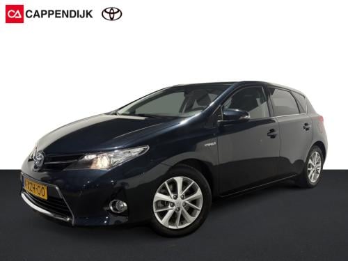 Toyota Auris 1.8 hybrid lease | panodak | navi | camera |