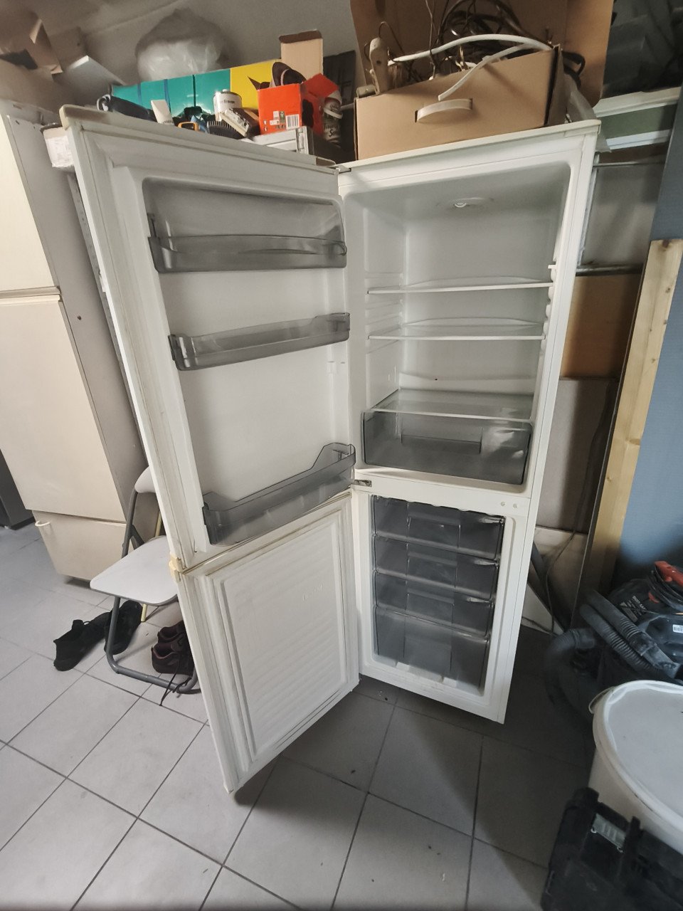Ik ga een koelkast met vriezer verkopen