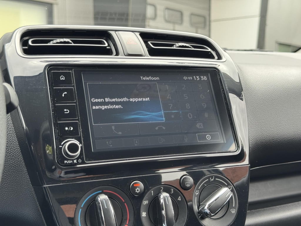 Mitsubishi Space Star 1.2 connect+ | apple carplay/android auto | aircondit