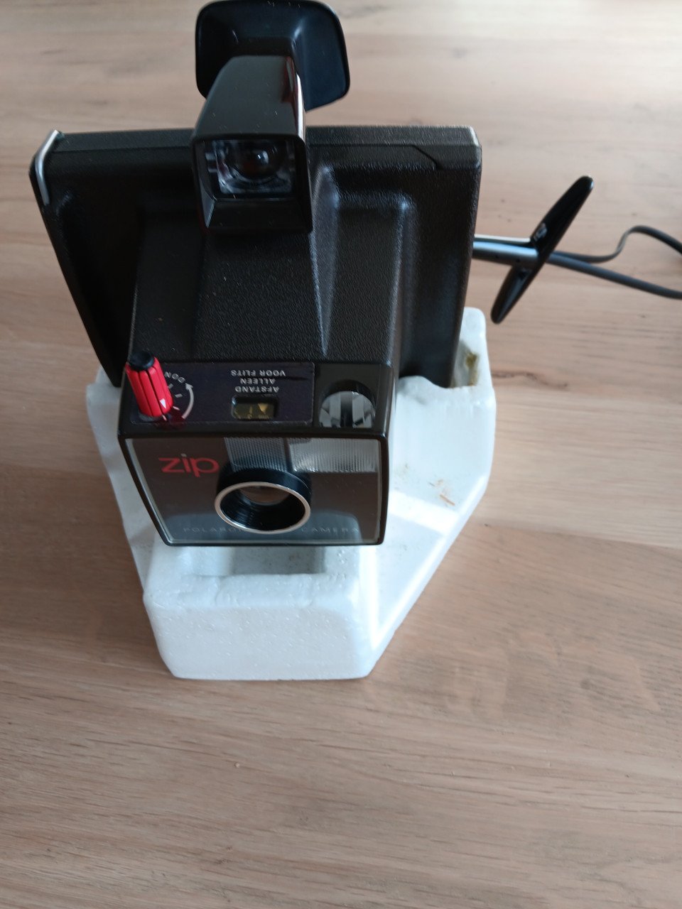 Polaroid camera zip
