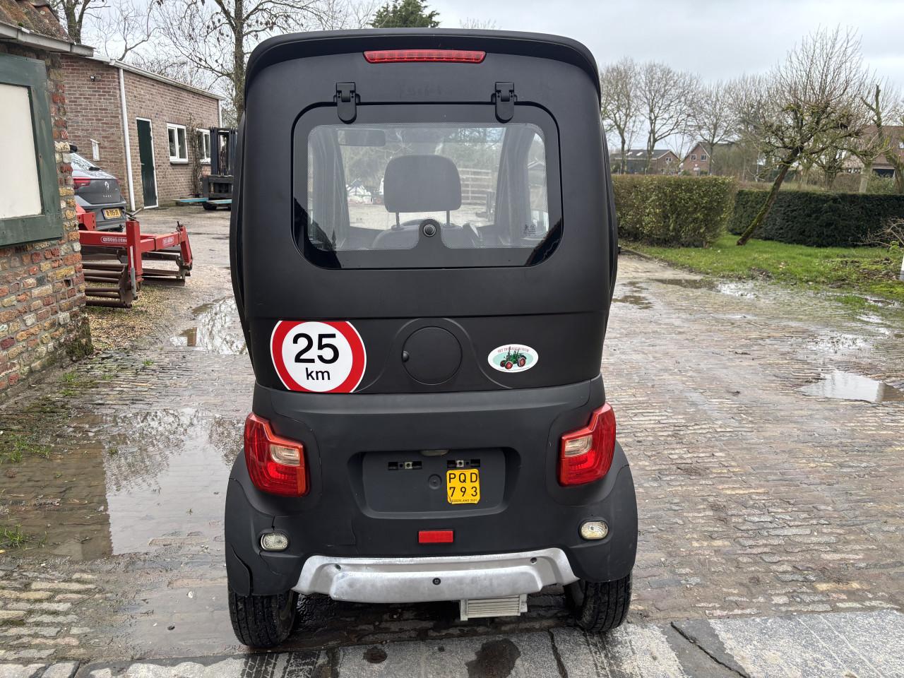 Overdekte scootmobiel