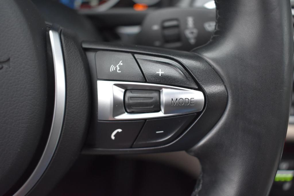 BMW 5 Serie 520i m sport | schuifdak | camera | leder | nap | adapt. cruise