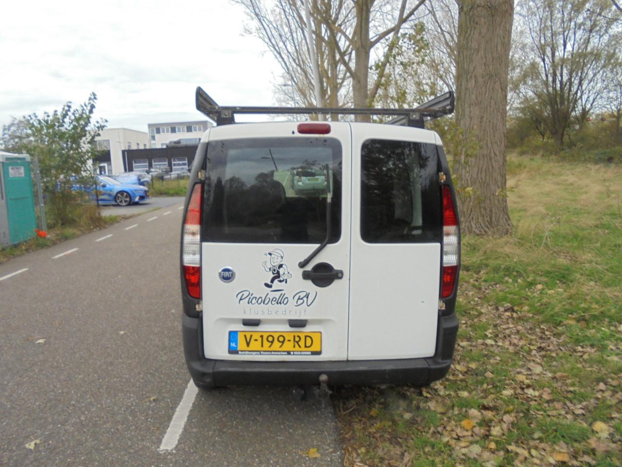 Leuke inruiler Fiat Doblo 1.6 benzine uitvoering wegbelast.€ 39 Partikulier