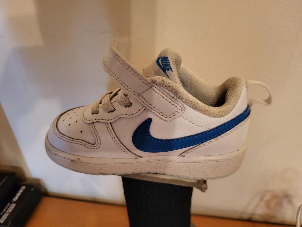 Kinder nike s