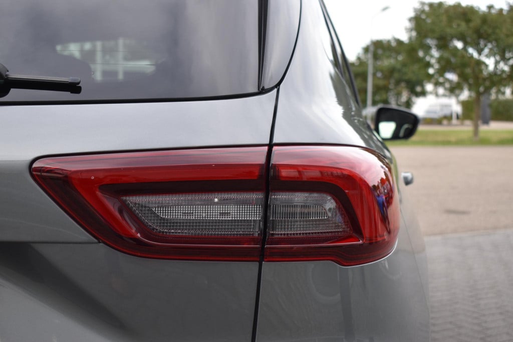 Ford Kuga 2.5 phev titanium | climate control | adaptieve cruise control | 