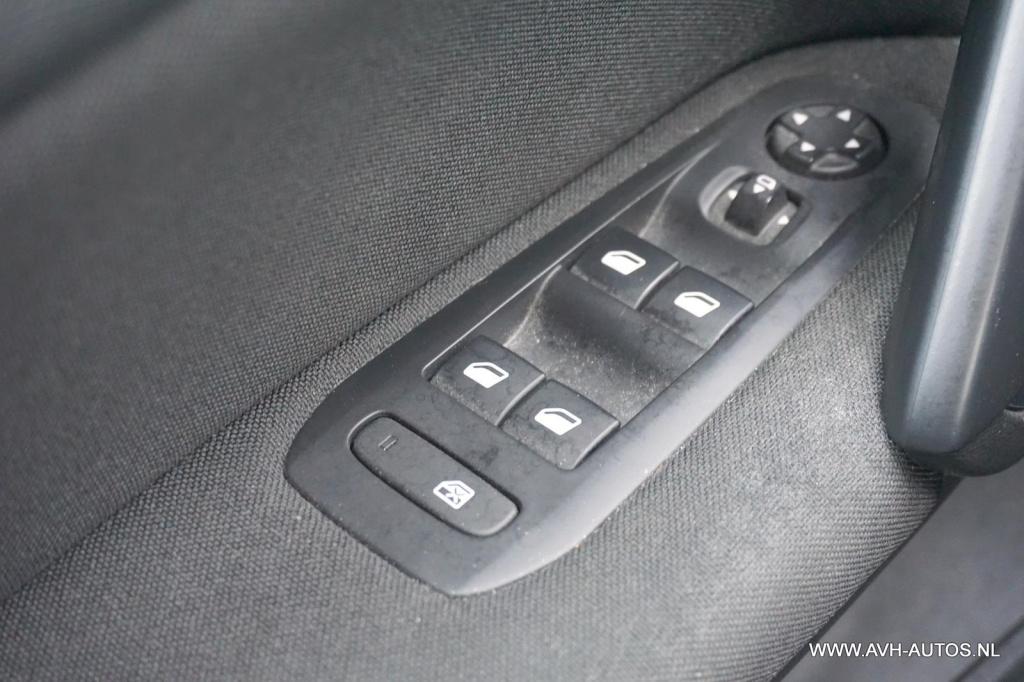 Peugeot 308 sw 2.0 bluehdi active