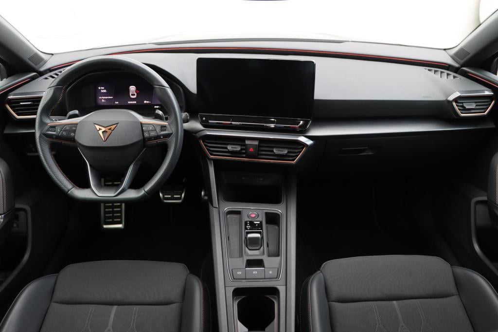 Cupra Leon Sportstourer 1.4 ehybrid performance 204pk dsg6 | soh 94,3% |
