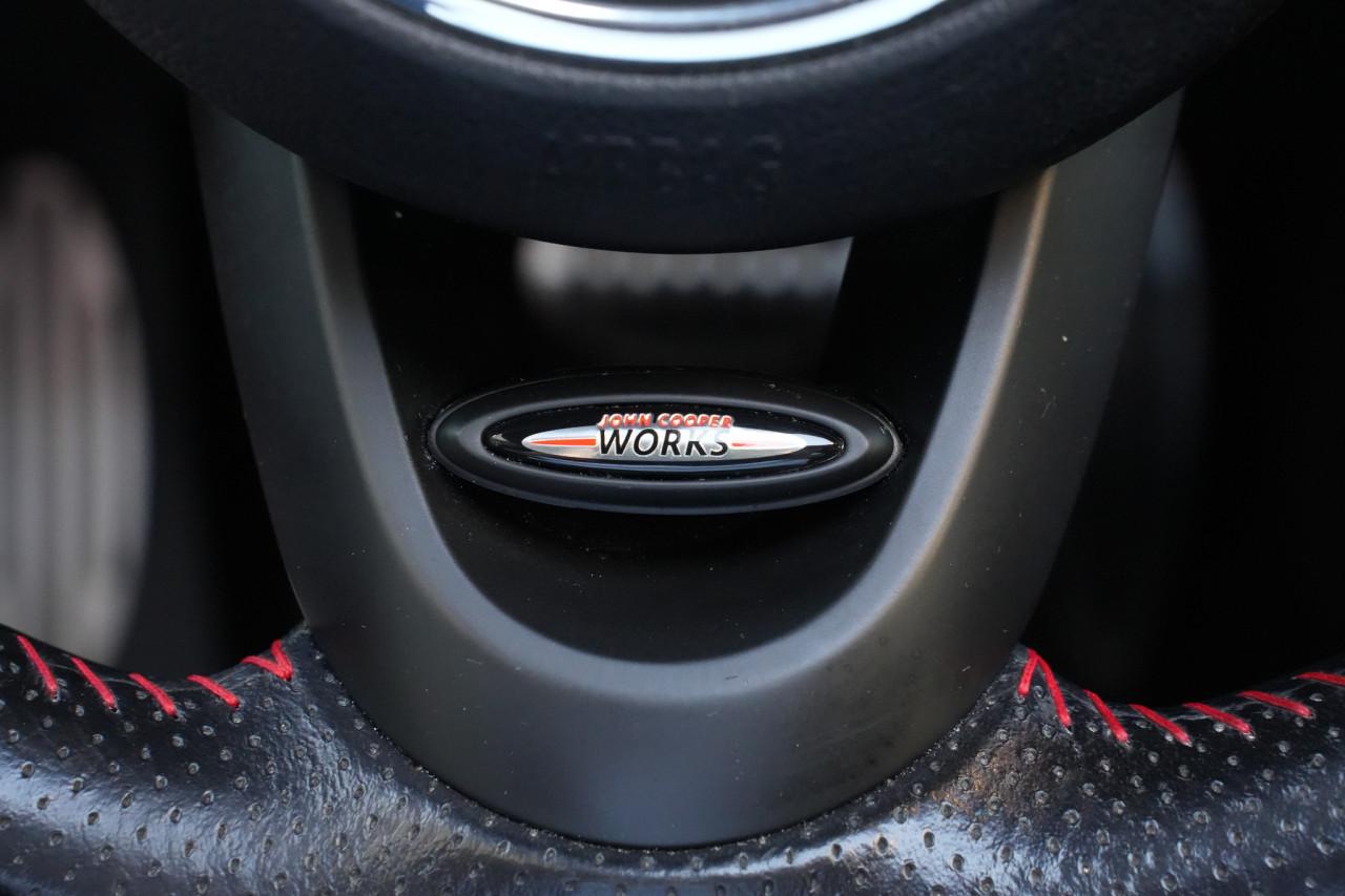 MINI Cooper S JCW Automaat. Led. Panoramadak. Cruise control.