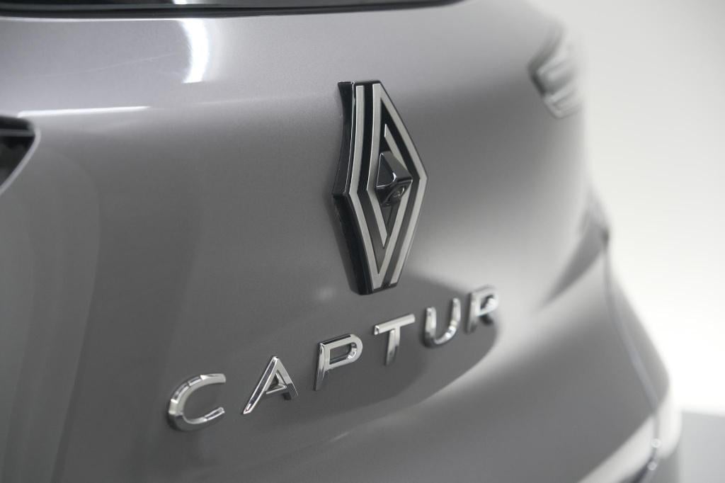 Renault Captur mild hybrid 160 edc techno | pack winter | camera | adaptiev