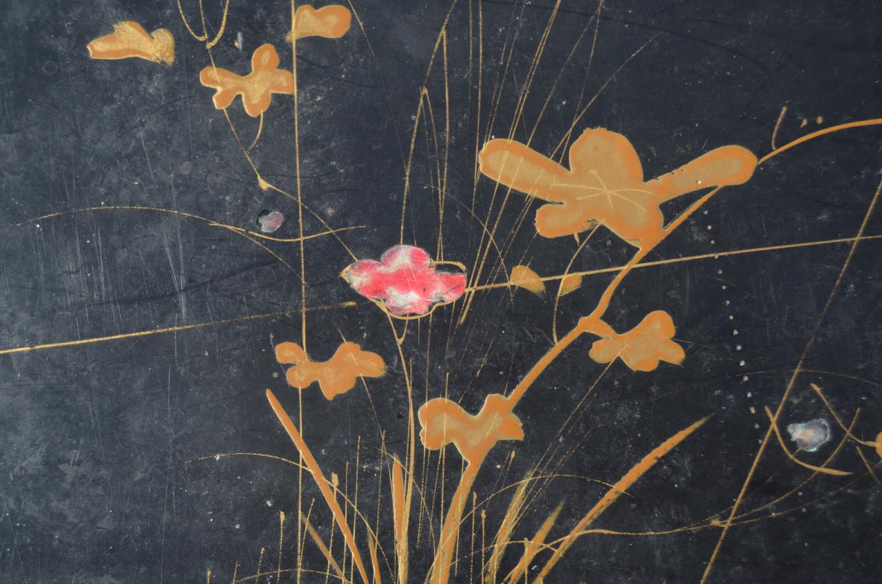 Grote laque doos met gebreken, mogelijk Chinees.