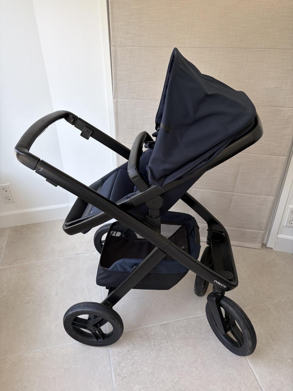 Dubatti Two kinderwagen