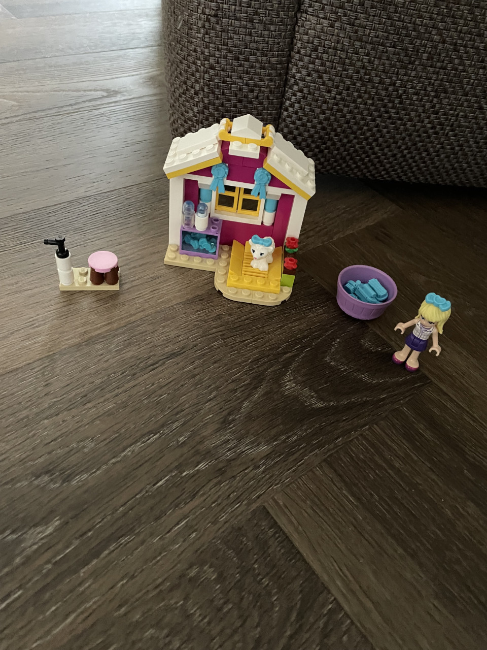 Lego Friends: Stephanie's lammetje 41029
